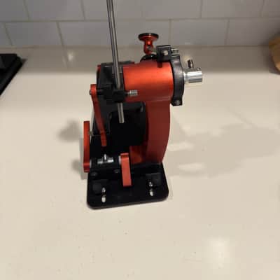Trick Pro 1-V Black Widow Bigfoot Longboard Double Bass Drum Pedal 2020s - Red & Black image 3