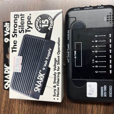 Used Seiko ST800 Chromatic Auto-Tuner comes w/ SNARK 9 Volt Supply image 1