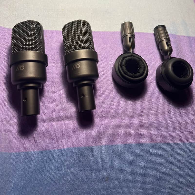 2X gefell m930’s
