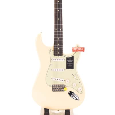 Fender Vintera II '60s Stratocaster with Rosewood Fretboard 2026 Olympic White 2501gr image 2