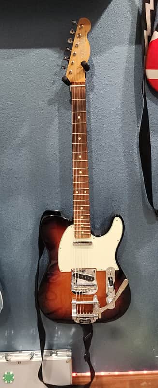 Fender Vintera '60s Telecaster Bigsby with Pau Ferro Fretboard 2019 - 2023 - 3-Color Sunburst