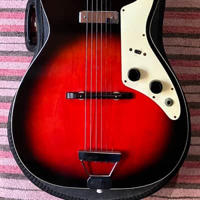 1960's Harmony Holiday H-45 Stratotone Guitar w/Original Case image 2