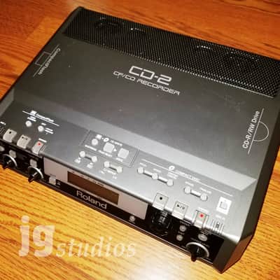 Roland CD-2 - For Parts - CD Player/Tray Option Does Not Work... image 1