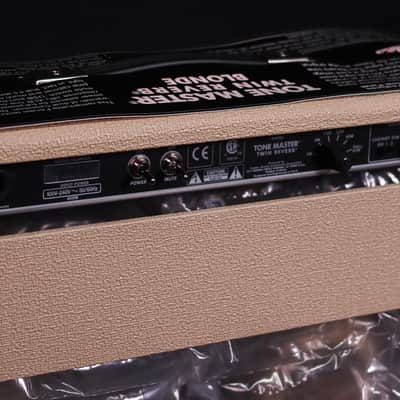 Fender Tone Master Twin Reverb Guitar Amp, Blonde - USED image 2