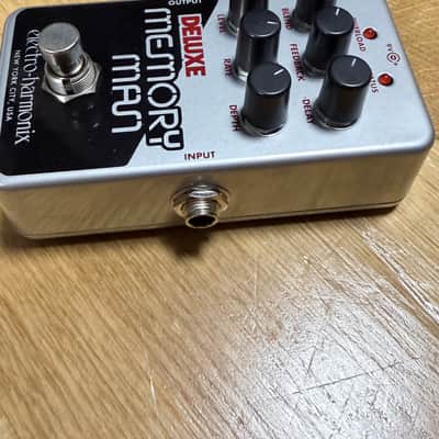 Electro-Harmonix Nano Deluxe Memory Man 2021 - Present - Silver / Black delay echo image 5