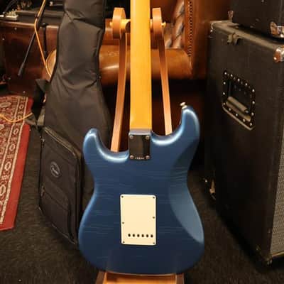 Fender LTD Road Worn '60s Stratocaster Lake Placid Blue (Used) image 5