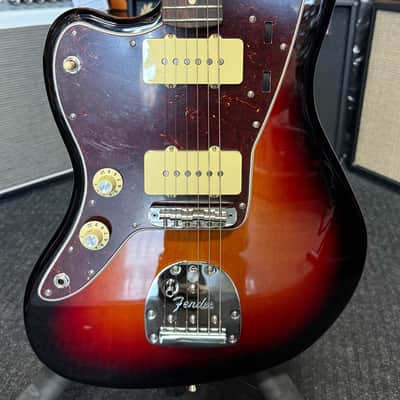 Fender American Professional II Jazzmaster Left-Handed with molded Deluxe case - 3-Color Sunburst (Open Box) image 3