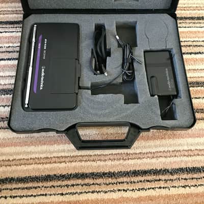 Audio Technica ATW-R200 guitar wireless system image 1