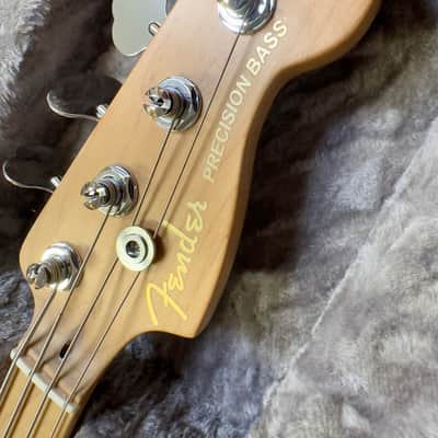2025 Fender Limited Edition Ultra II Precision Bass Guitar. Aurora! image 10