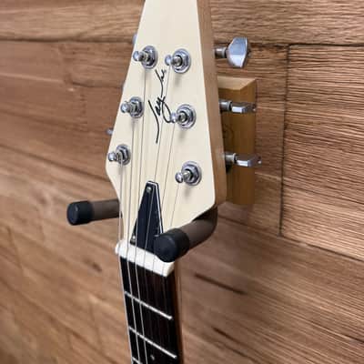 Jay Turser JRV-24 Flying V Electric Guitar -24" scale - Vintage White image 8