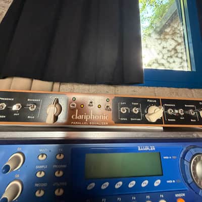 Kush Audio Clariphonic MS Dual-Channel Parallel Equalizer 2010s - Brown / Black image 2