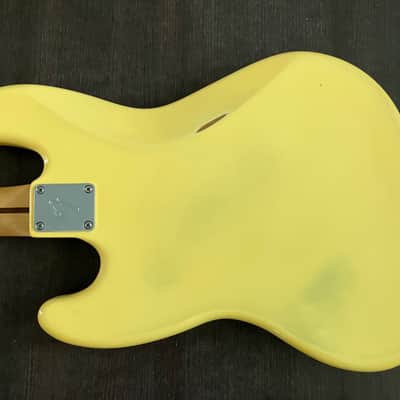 Fender Player Jazz Bass with Maple Fretboard 2018 - 2024 - Buttercream Reliced image 6