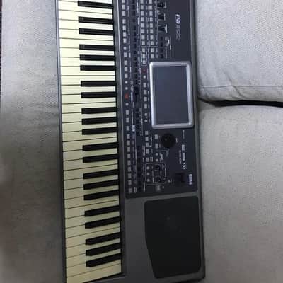 Immagine Korg Pa900 61-Key Arranger Workstation 2010s - Grey - 3