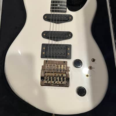 Peavey Impact 1 1985 - 1987 White image 2
