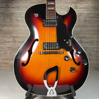 Guild CE-100D Hollowbody 1968 - Includes Vintage Gretsch Case image 1