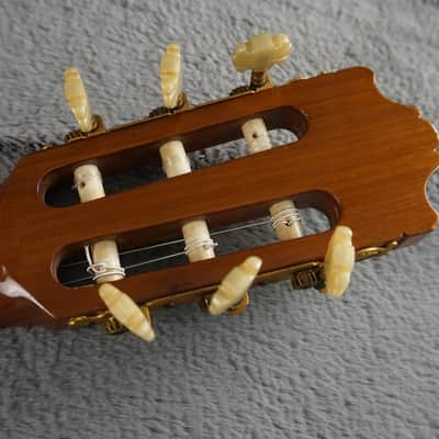 Yamaha C-300 Vintage Classical Guitar – MIJ Nippon Gakki – Solid Spruce Top w/ Case image 17