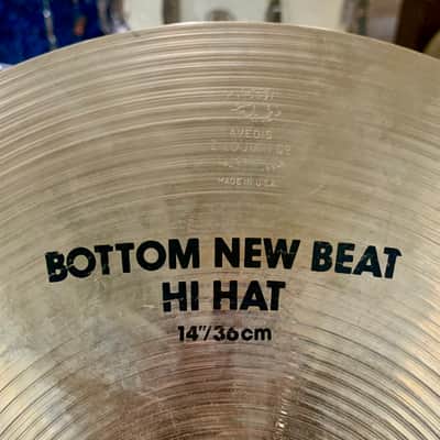 Zildjian New Beat 14” Hi Hat Set - VG Condition - 974/1424 Grams image 11