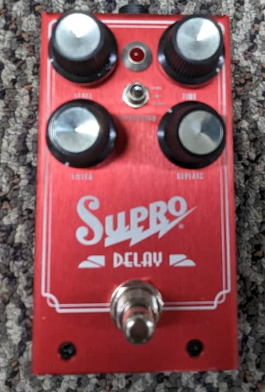 Supro 1313 Analog Delay Guitar Effects Pedal - B-Stock image 1