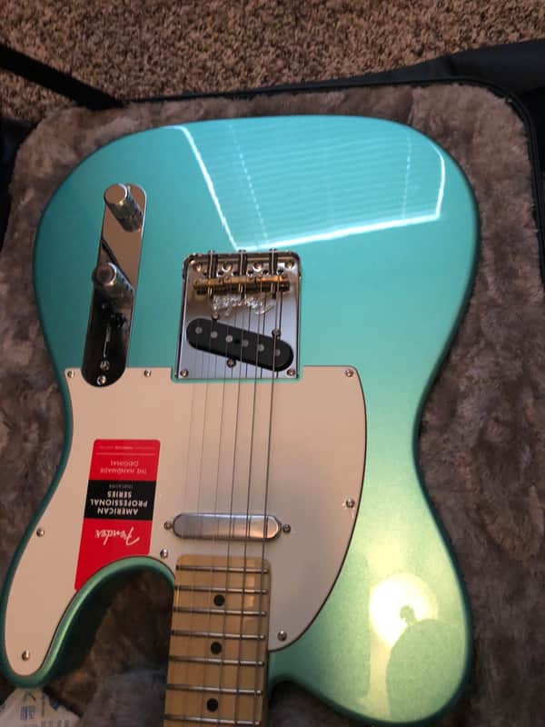 Fender American  Professional  Telecaster