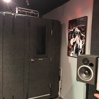 WhisperRoom SE 2000 Series image 1