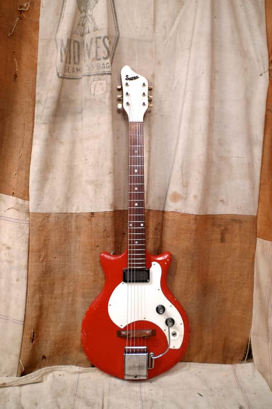 Supro Suprosonic 30 1964 Red image 1
