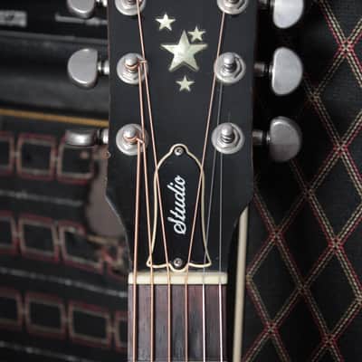 Gibson Starburst Studio centennial 1994  - Cherry red image 2