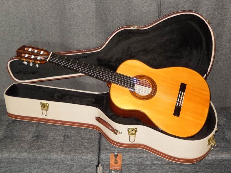 RARITY - TADANAO KITAORI CUSTOM 1966 - ANTONIO TORRES CLASS CLASSICAL CONCERT GUITAR - SPRUCE/BRAZILIAN ROSEWOOD image 1
