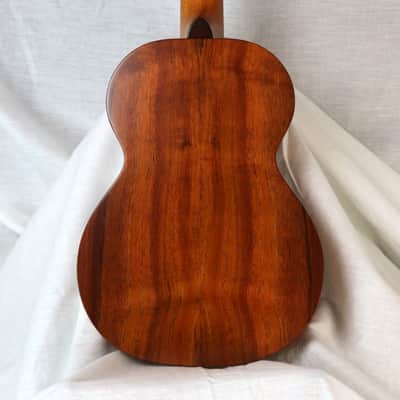Kamaka HF36 Tenor 6-String Ukulele w/FHSCase - 2022 - Uke image 2