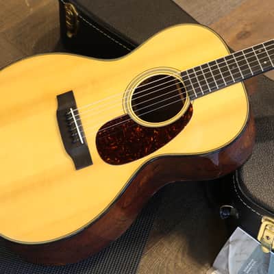 2016 Martin Custom Shop 00-14 Swiss Spruce & Cocobolo 00-28 Acoustic Guitar Natural + COA OHSC image 2
