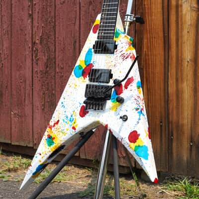ESP USA V-II FR Jawbreaker Satin 6-String Electric Guitar w/ Black Tolex  Hard Case image 8