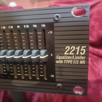 dbx 2215 Dual Channel 15-Band EQ/Limiter with Type III Noise Reduction 2010s - Black image 8