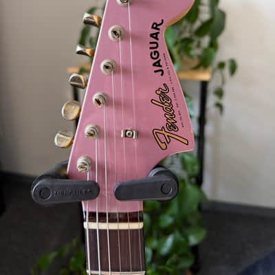 Fender Custom Shop '64 Reissue Jaguar Journeyman Relic Burgundy Mist Metallic image 4