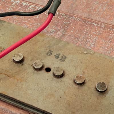 Fender Jazzmaster Guitar Pickup Late 1960s Cream Cover Gray Bobbin 7.91K image 3