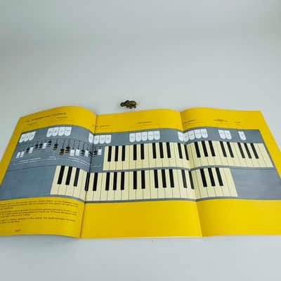 Hammond M-100 Series Spinet Organ Owner's Playing Guide 1961 image 3