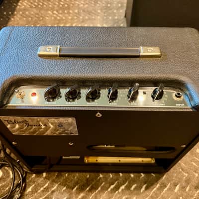 Fender Blues Junior 15-Watt 1x12" Tube Guitar Combo 2002 - Black image 2
