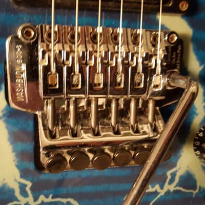 Washburn Dimebolt 333 1998 Dimebolt image 4