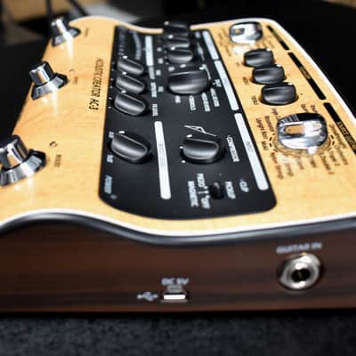 Zoom AC-3 Acoustic Creator Guitar DI/Effects Pedal image 5