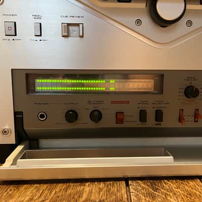 Akai GX-747 2-Channel 4-Track Tape Recorder + Remote, Manuals & Maxell UD 35-180 Tape Bundle image 5