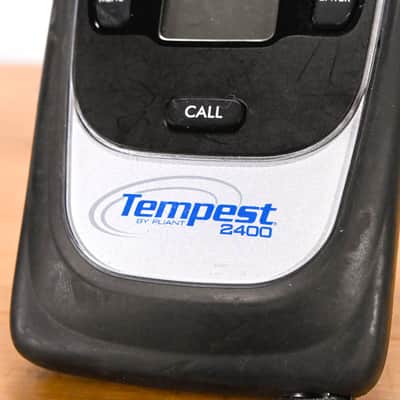 Clear-Com TMR42524INCC Tempest 2400 4-Channel Wireless Belt Station CG01PQU image 4