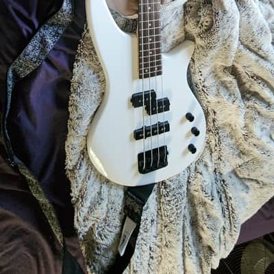 Jackson JS Series Spectra Bass JS2 - Snow White image 4