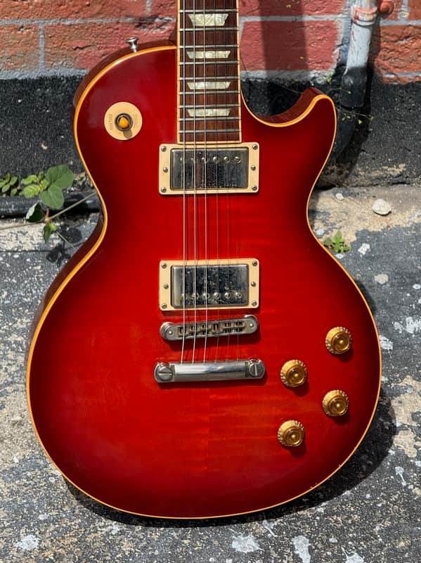 Gibson Les Paul Std. 2004 - very cool faded Cherry'burst example ready for its next gig ! image 1