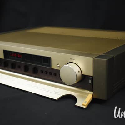 Accuphase C-11 Stereo Preamplifier in Very Good Condition image 3