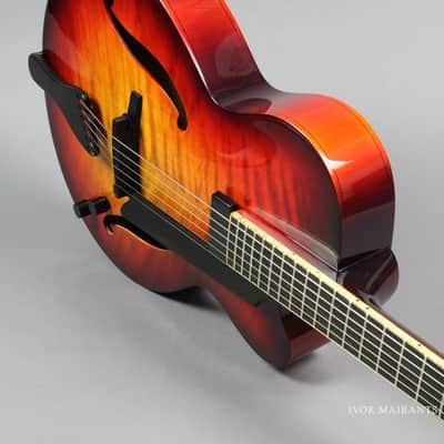 Fibonacci Californian 15" Archtop - 2017 Sienna Sunburst image 8
