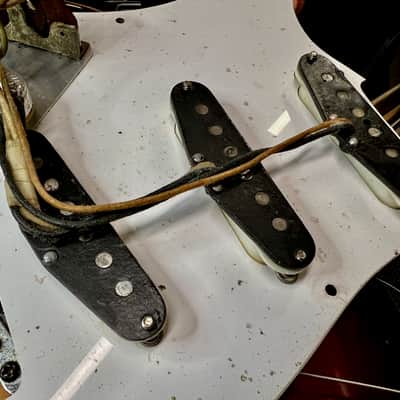 Fender Stratocaster with Old & Original Maple Neck 1959 - Sunburst Very Old Refin image 20