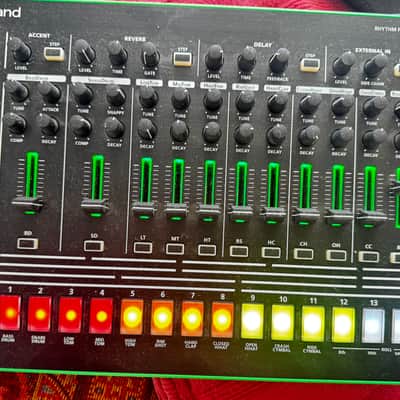 Roland AIRA TR-8 Rhythm Performer Drum Machine - Present - Black image 6