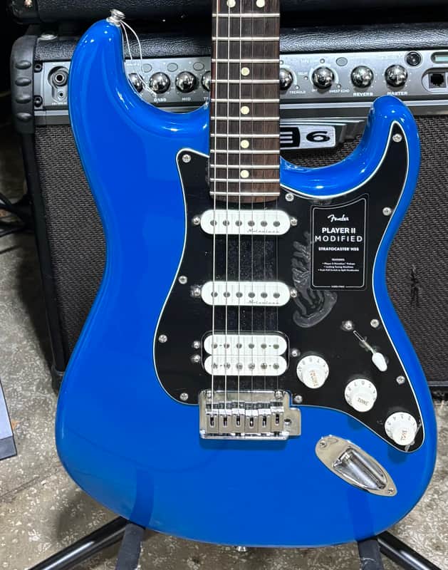 Fender Player II Modified Stratocaster with Rosewood Fretboard 2025 - Present - Electric Blue image 1
