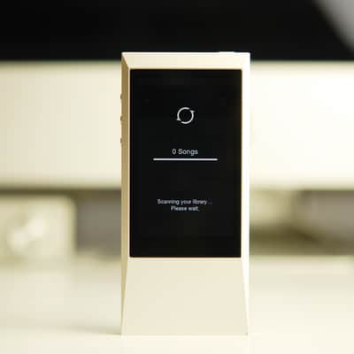 ASTELL & KERN AK Jr High Resolution Portable Audio Player image 3