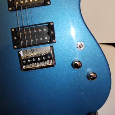 Washburn X-Series Blue image 2