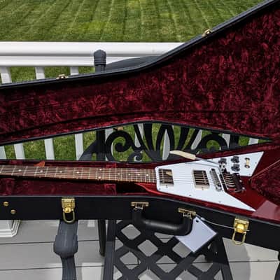 2023 Gibson Custom Shop '67 Mahogany Flying V Reissue with Maestro Vibrola - Sparkling Burgundy image 4
