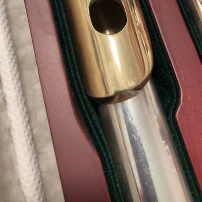 Pearl 665 Coda Flute - 10k gold lip, C# trill, new case and cover image 2